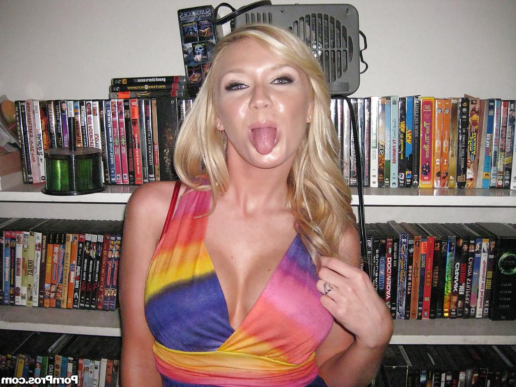 16P Coed girlfriend Dylan Riley with big tits shows her shaved pussy