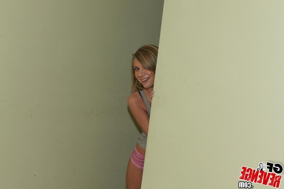 12P Blonde coed Khloe films a hot sex tape at home