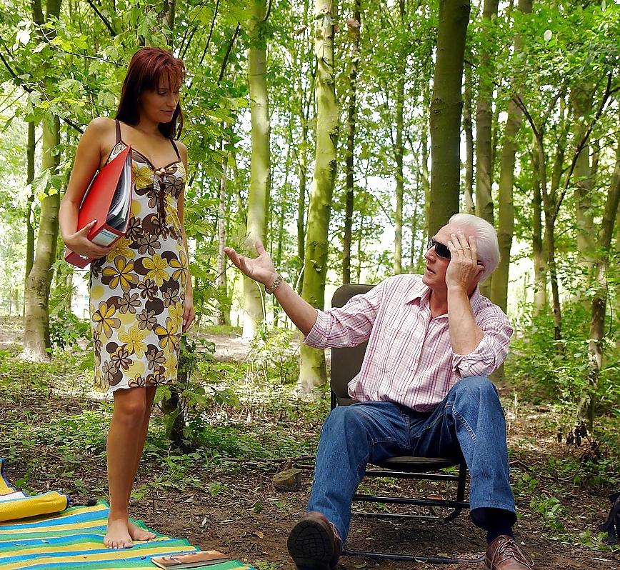 15P Camping hotties - geil und scharf im outdoor Wald