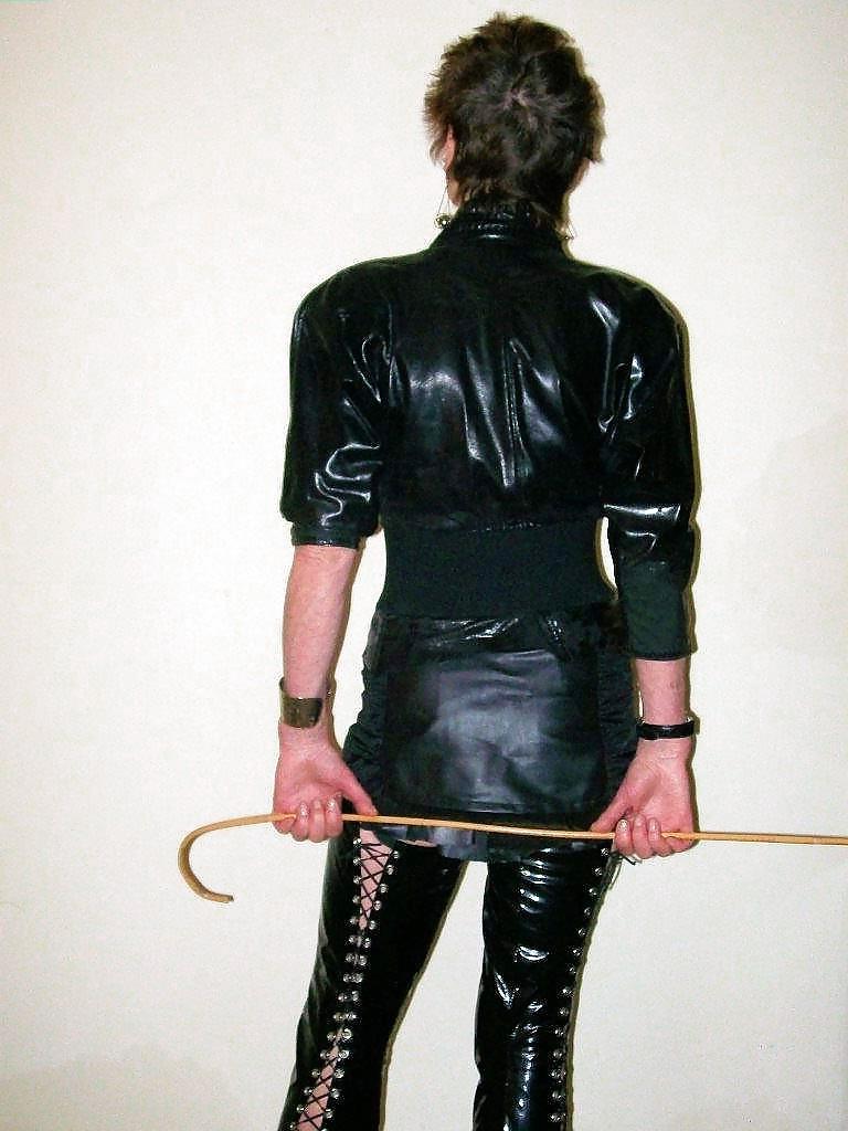 25P Mistress in leather :-) some old and some new 