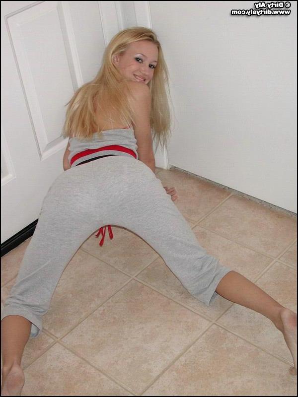 20P Aly gets naked and spreads her legs