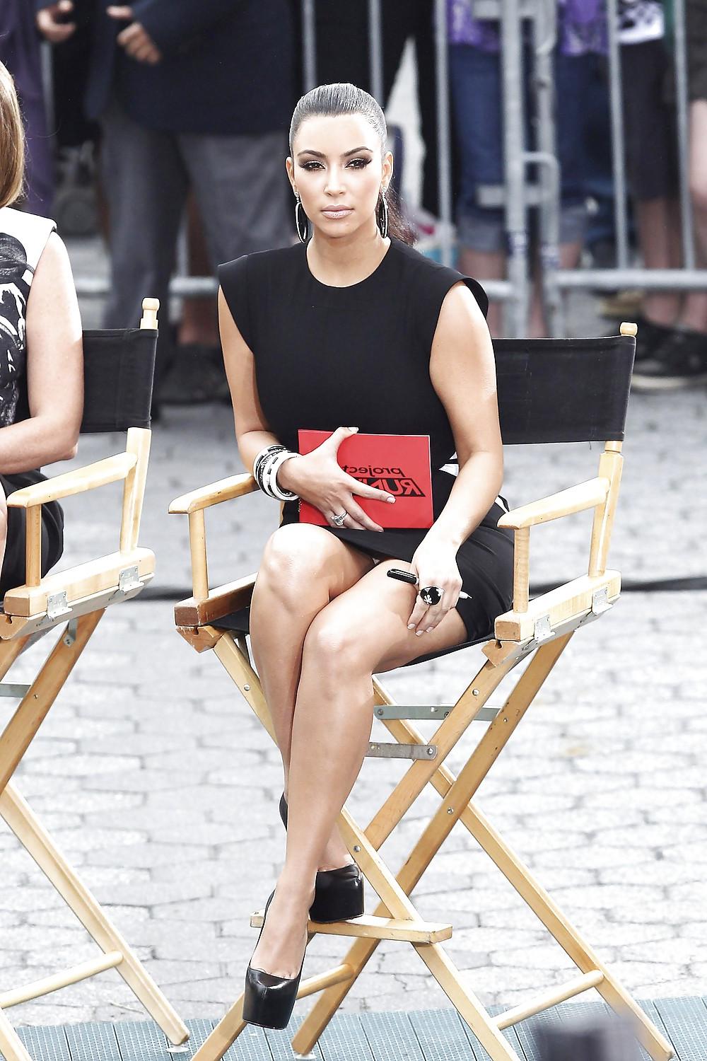 25P Kim Kardashian Panty Flash While Filming Project Runway