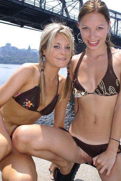 16P Pictures of teen girl Dream Taylor getting naughty with her girlfriend