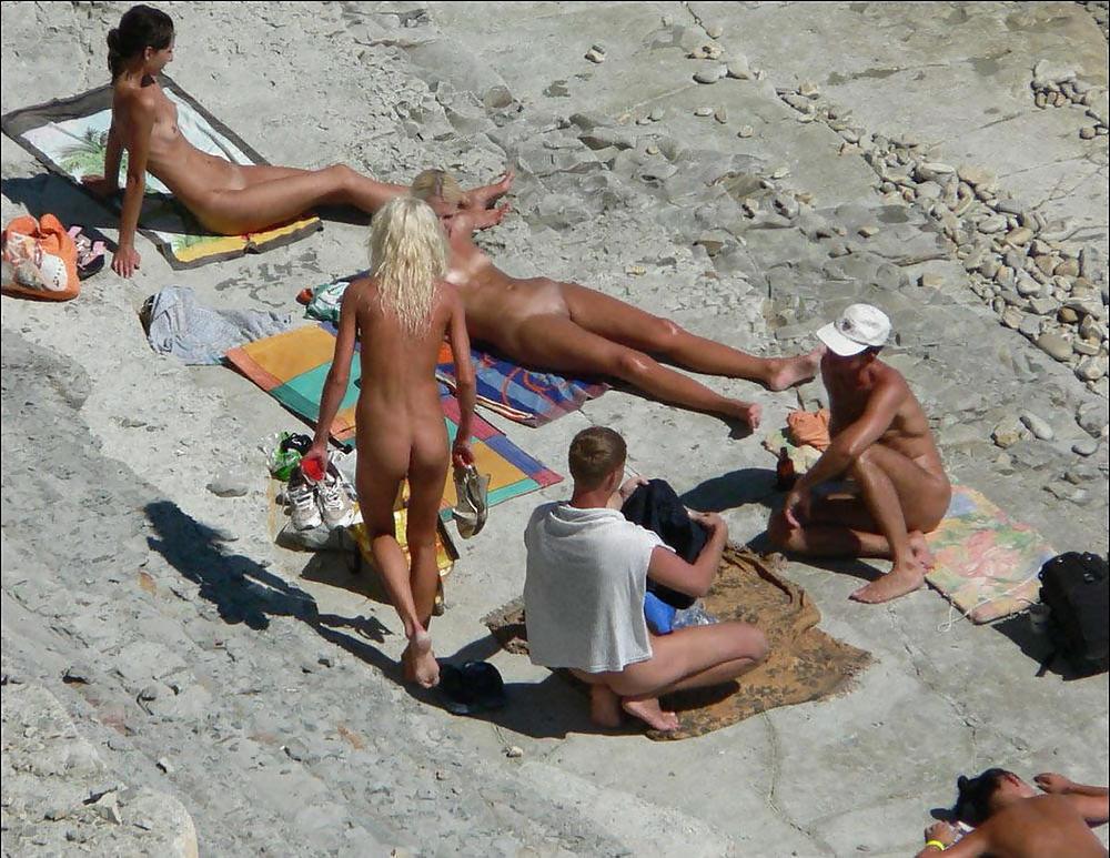 25P Lttle Beach Boobs