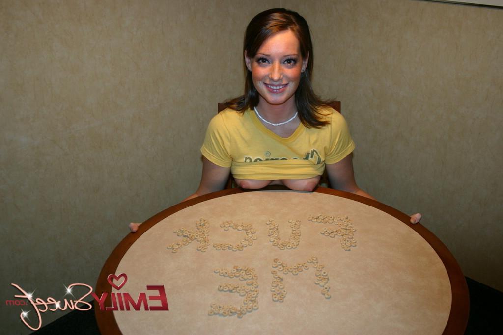 20P Pictures of Emily Sweet showing you her tits