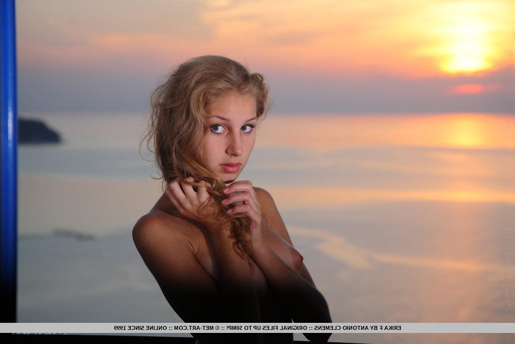 18P Pictures of beatiful teen Erika F spreading her legs