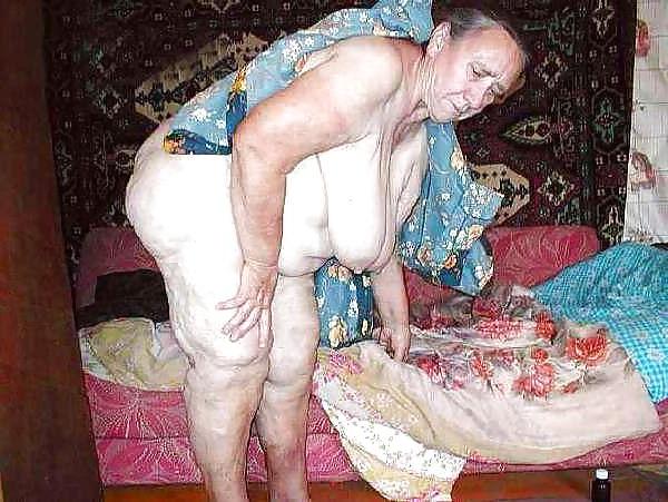 24P ,old,hairy-mature 