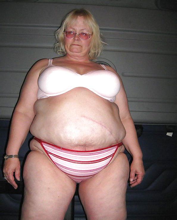 24P ,old,hairy-mature 