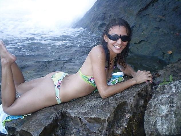 23P Beach Girls 2
