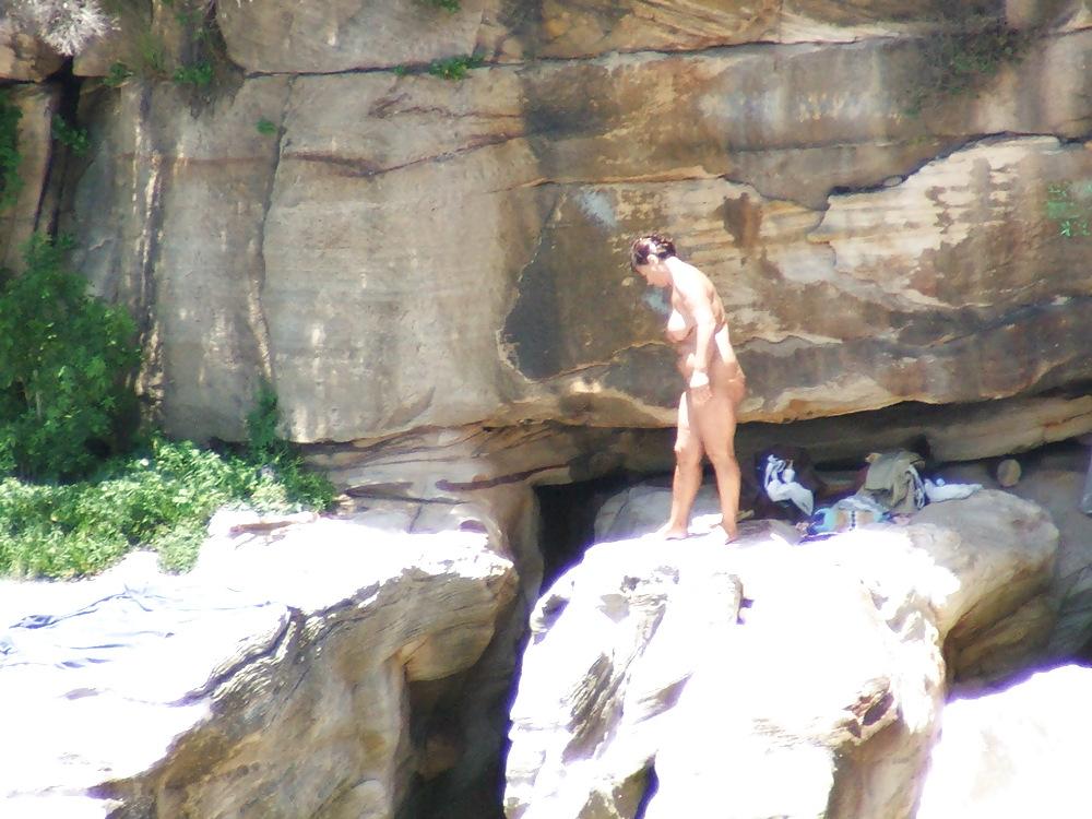 12P Lady Jane Beach Sydney