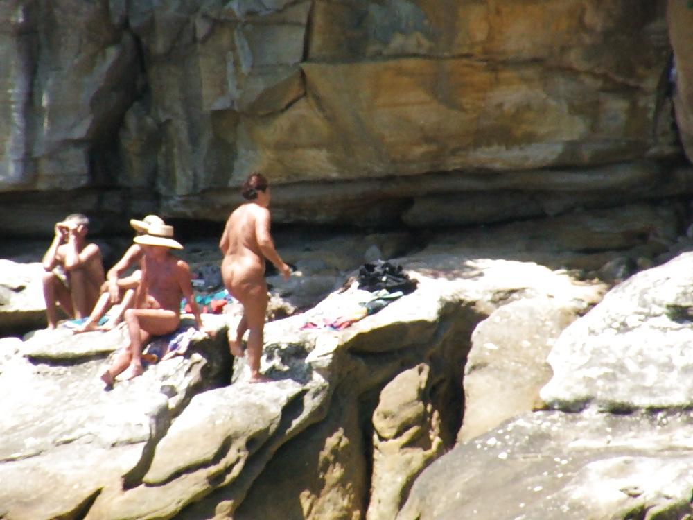 12P Lady Jane Beach Sydney