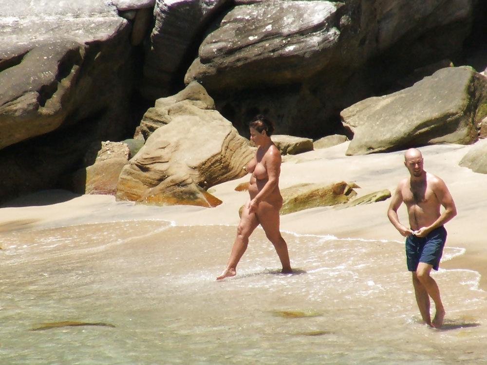 12P Lady Jane Beach Sydney