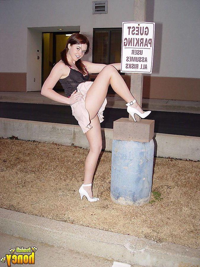 20P Pictures of teen girl Heidi showing you her panties