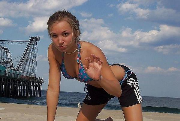25P Beach Girls 4