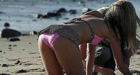 25P Beach Girls 4