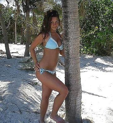 25P Beach Girls 4