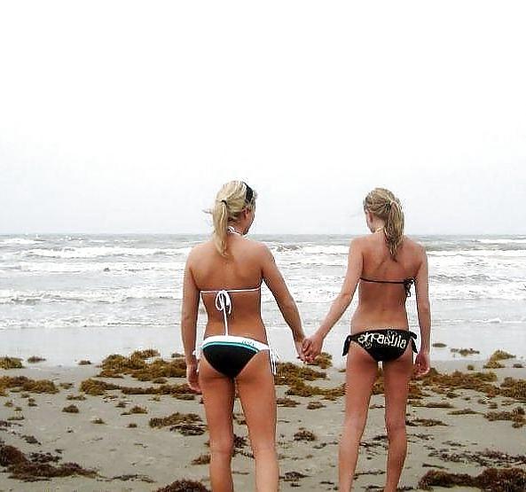 25P Beach Girls 6
