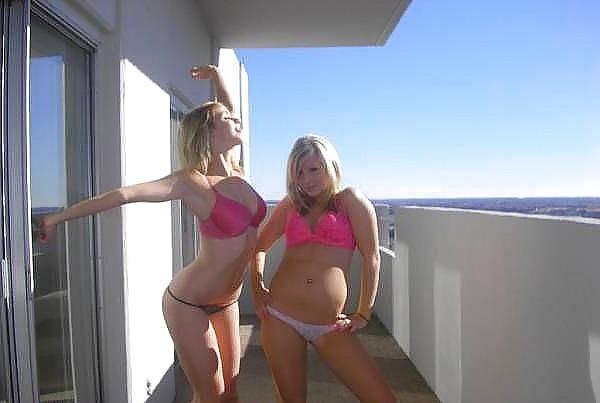 25P Beach Girls 6