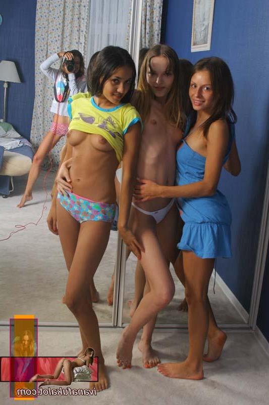 15P Three young lesbian hotties posing