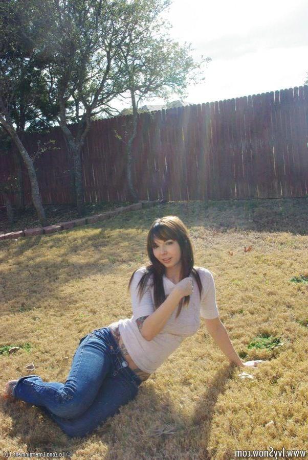 15P Pictures of Ivy Snow flashing in the back yard