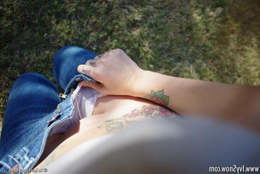 15P Pictures of Ivy Snow flashing in the back yard