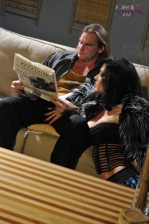 14P Pics of Jessica Jaymes getting some hardcore sex