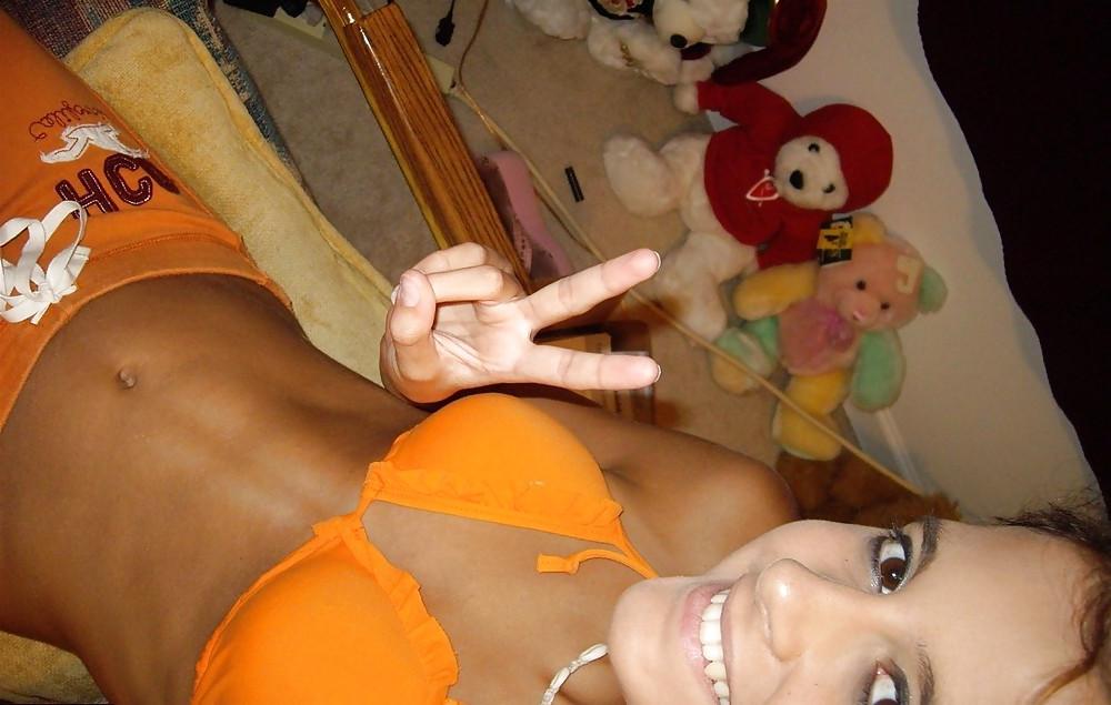 19P My Beach Bum College Girl