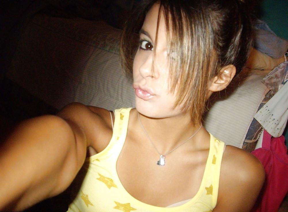 19P My Beach Bum College Girl