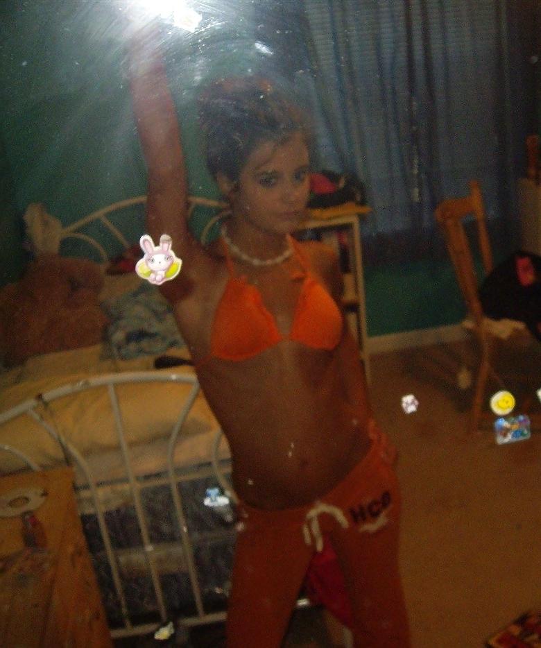 19P My Beach Bum College Girl