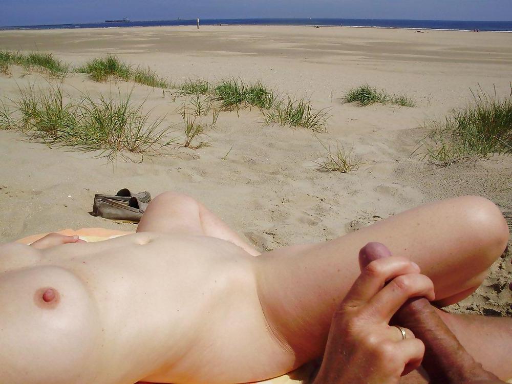 9P Me on the beach with a girlfriend