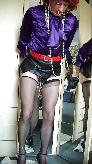 5P Purple Drag Secretary
