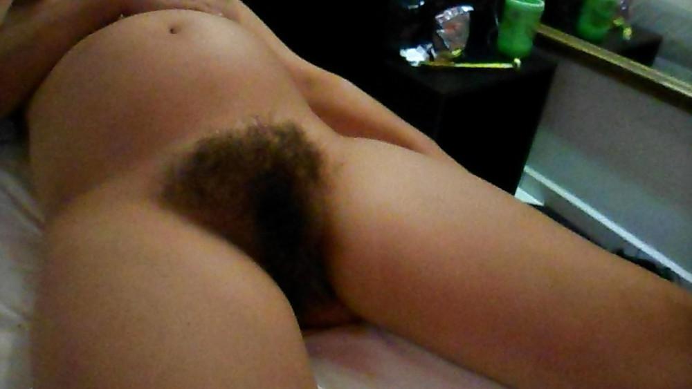 25P Wife Pregnant Hairy pussy