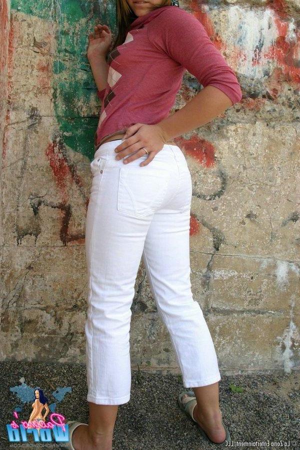 15P Pictures of cute teen Natalie flashing her perky tits and shaved pussy outside