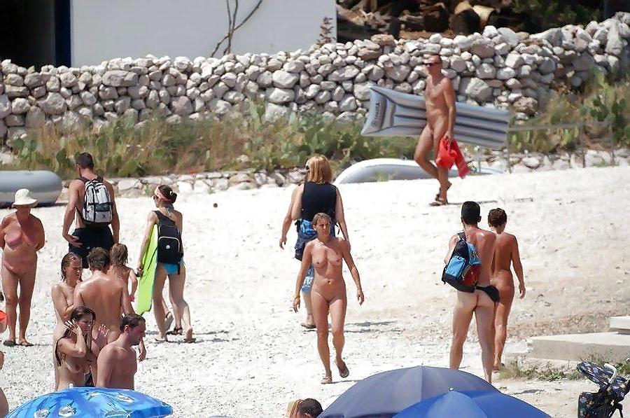 25P Nude Beach Teens