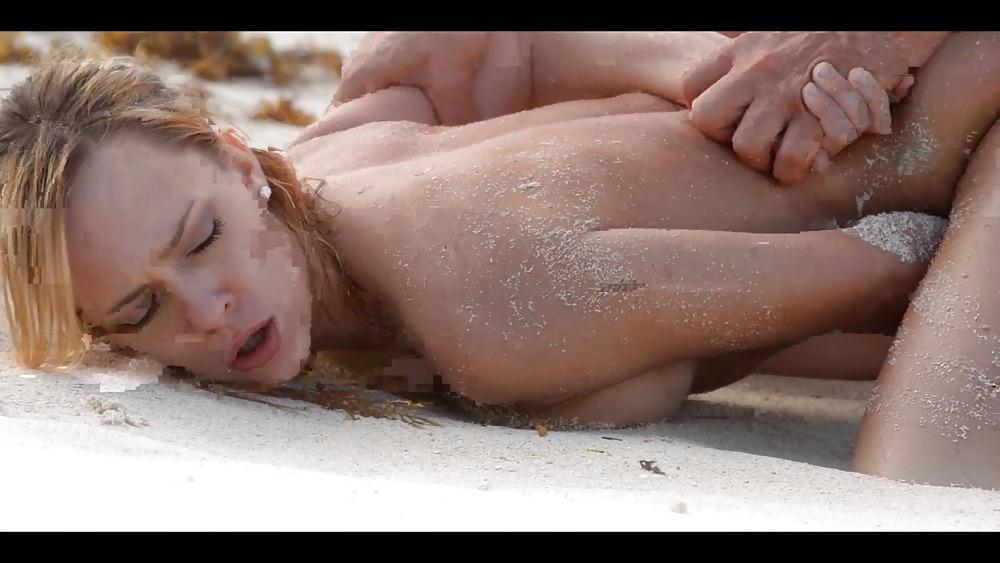 25P HOT SEXX on the BEACH 