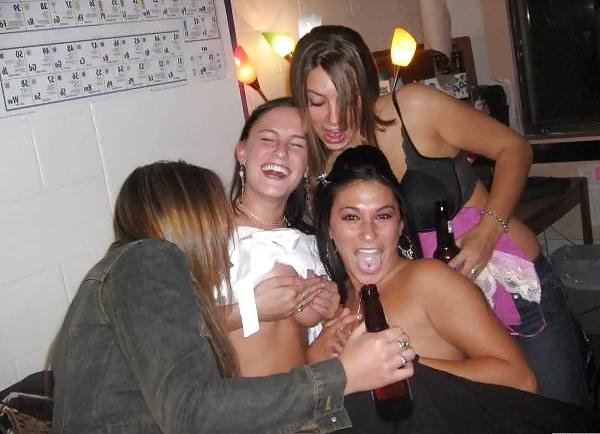 25P Girls get Wild