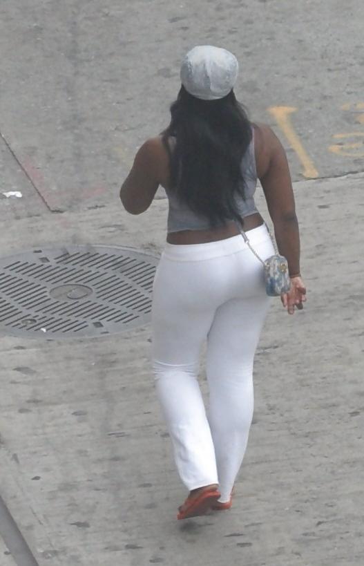 6P Harlem Girls in the Heat 226 New York Tight Ass Pants