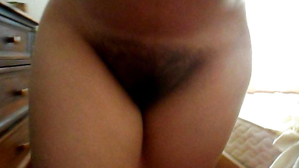 9P Wife hairy pussy Walk