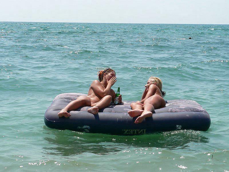 25P Nudist Beach Teens