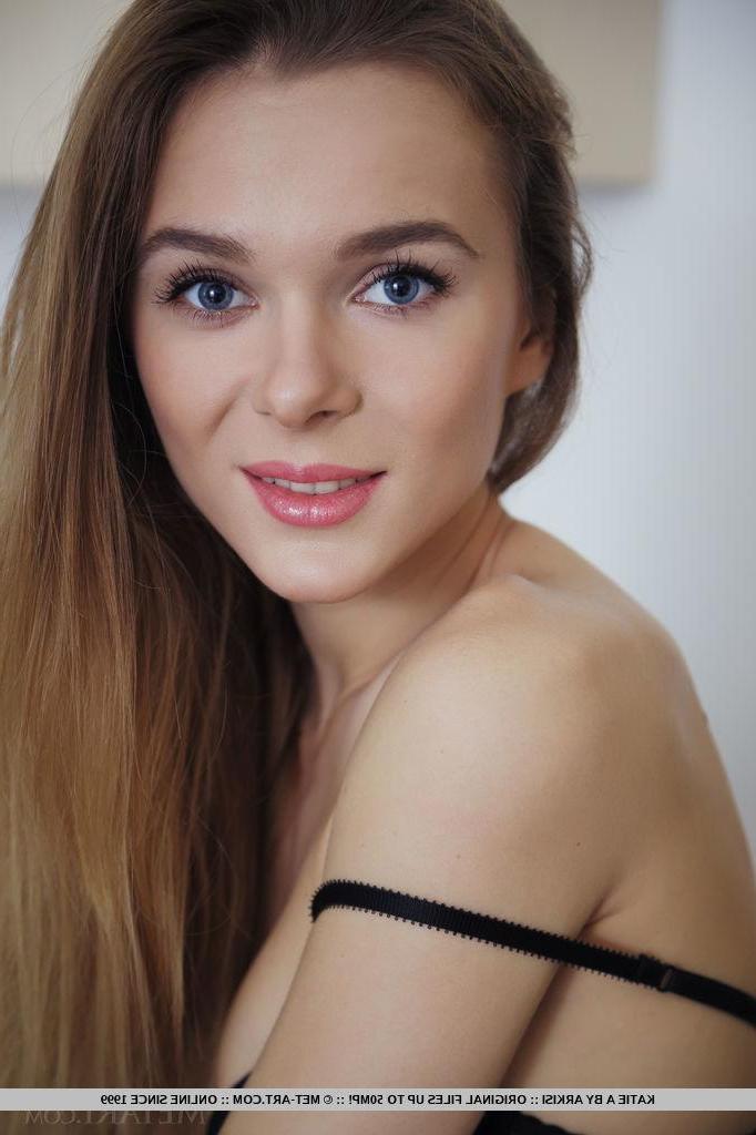 18P Hot teen Katie A gets naked and spreads her legs in "Sillome"