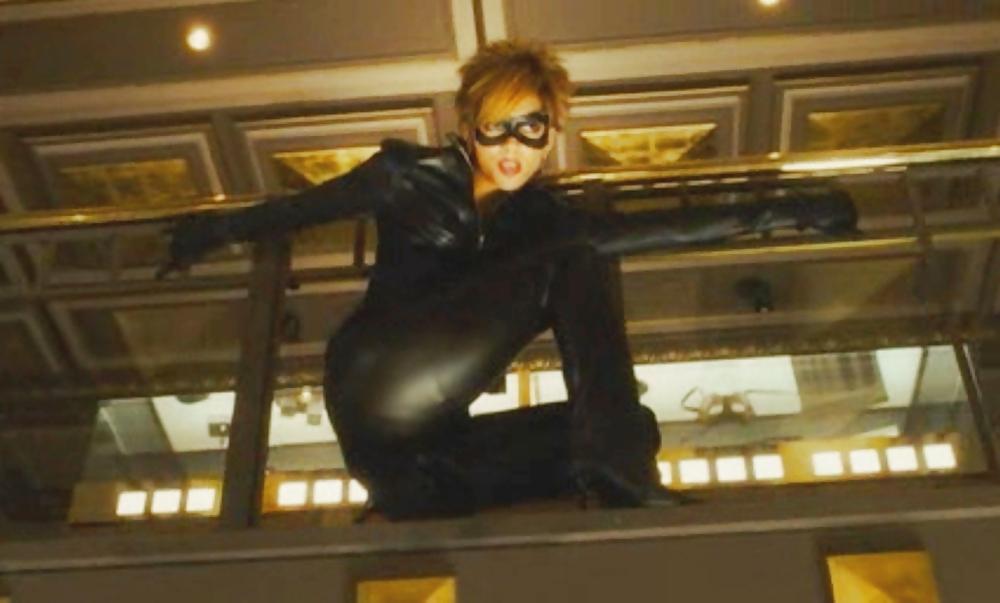 6P Halle Berry - Cat Woman