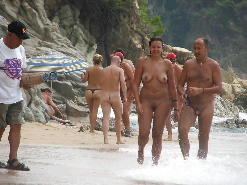 25P A Good Beach Day