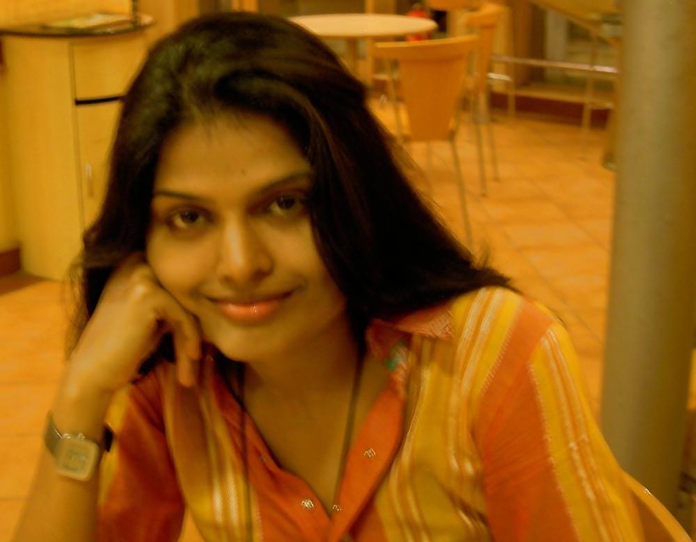 25P ARPITA - HOT INDIAN WIFE