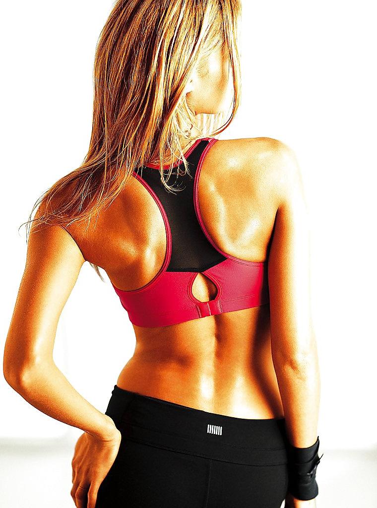 8P Erin Heatherton in new Victorias Secret workout pics