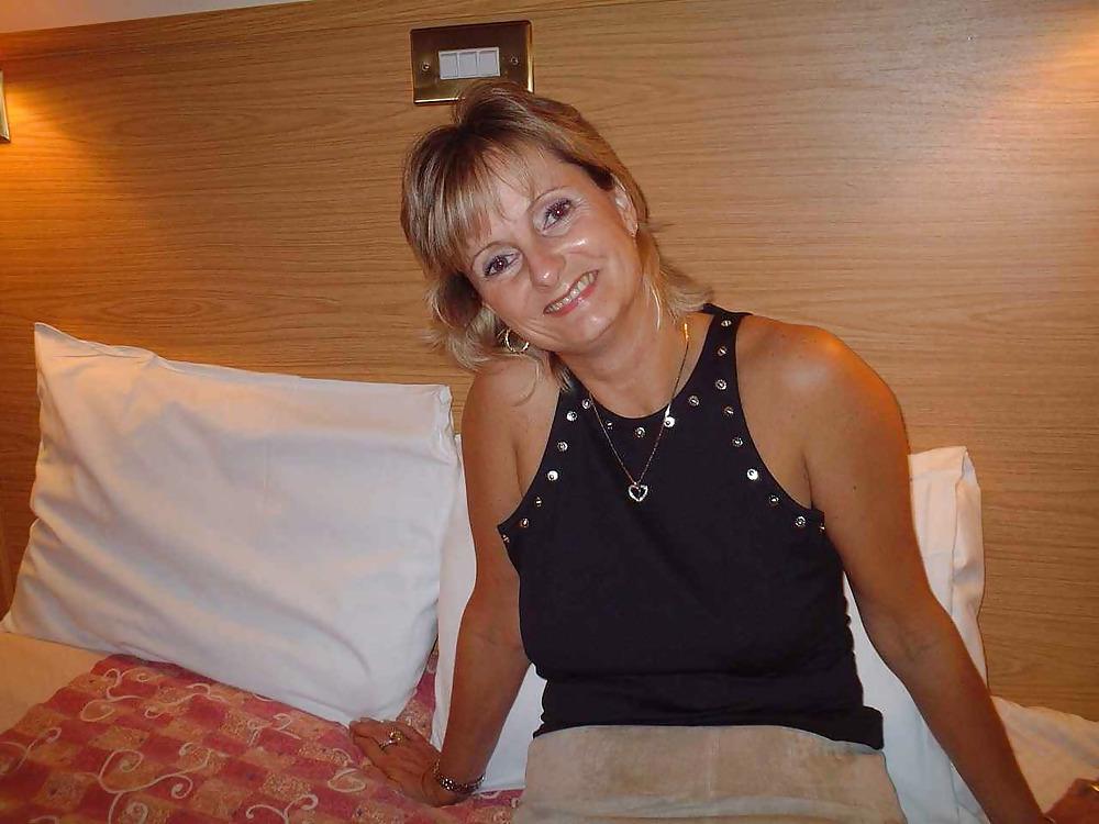 25P More Hot mature Woman 2
