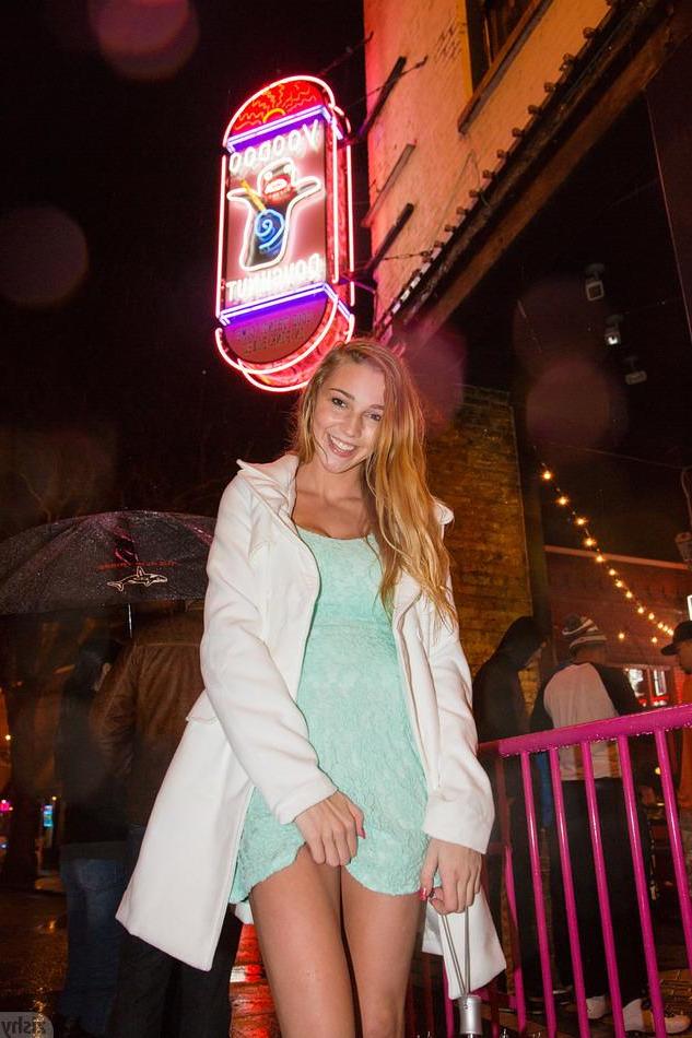 8P Blonde tease Kendra Sunderland has some fun all around town
