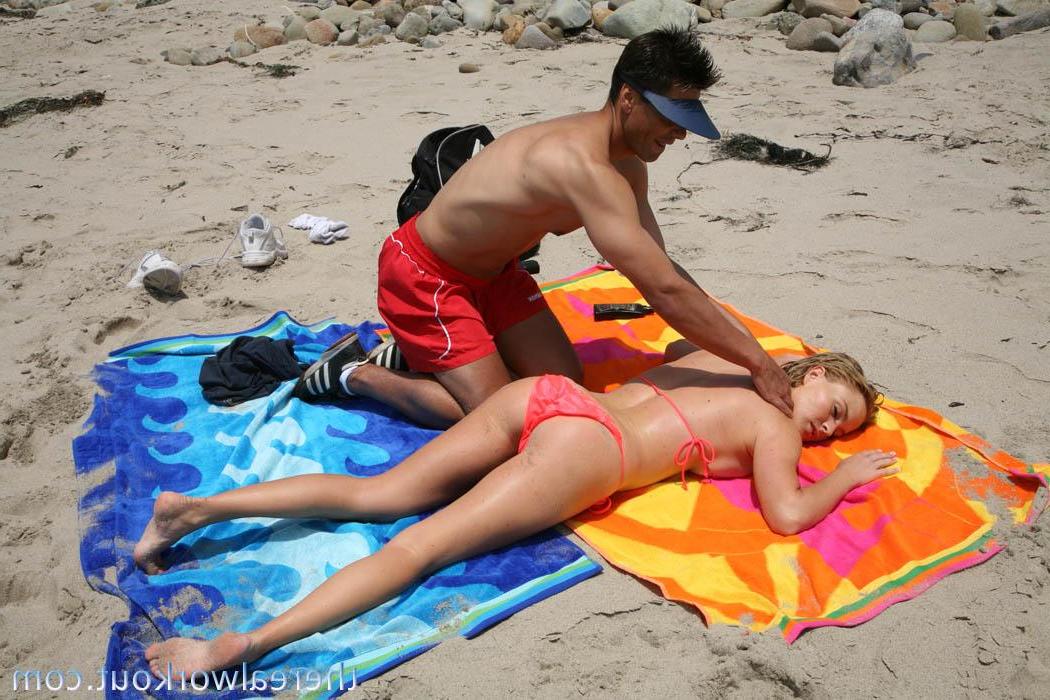 10P Busty blonde Krissy Lynn gets her pussy worked out