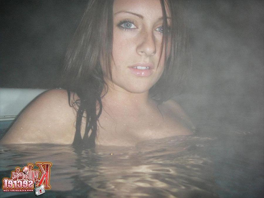 12P Redhead babe Kylie wants you to join her for a late night swim
