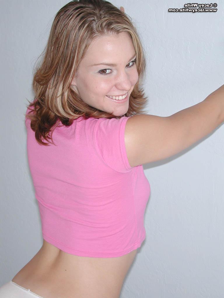 20P Pictures of Lacey White flashing her perky titties