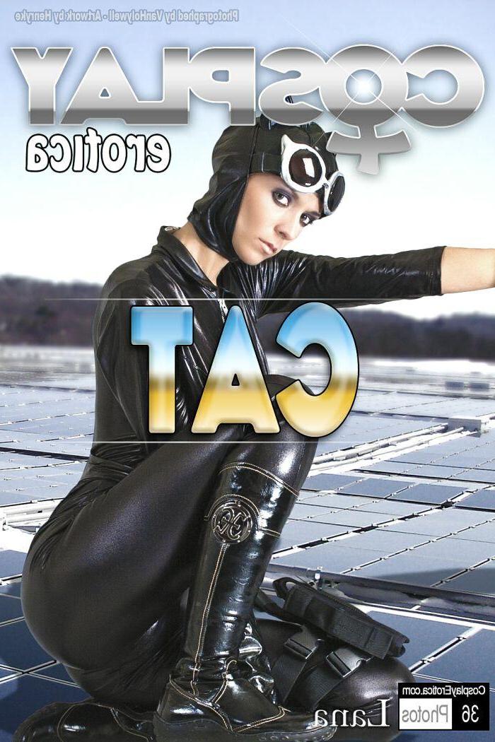 12P Sexy cosplay girl Lana dresses up as Cat Woman